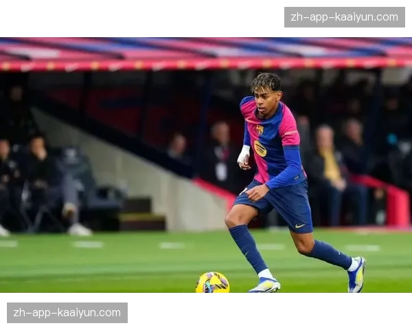 巴萨小将亚马尔表现抢眼 成为球队进攻新爆点 巴萨小将亚马尔表现抢眼 成为球队进攻新爆点